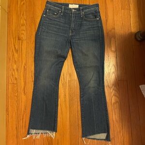 MOTHER insider crop fray jeans